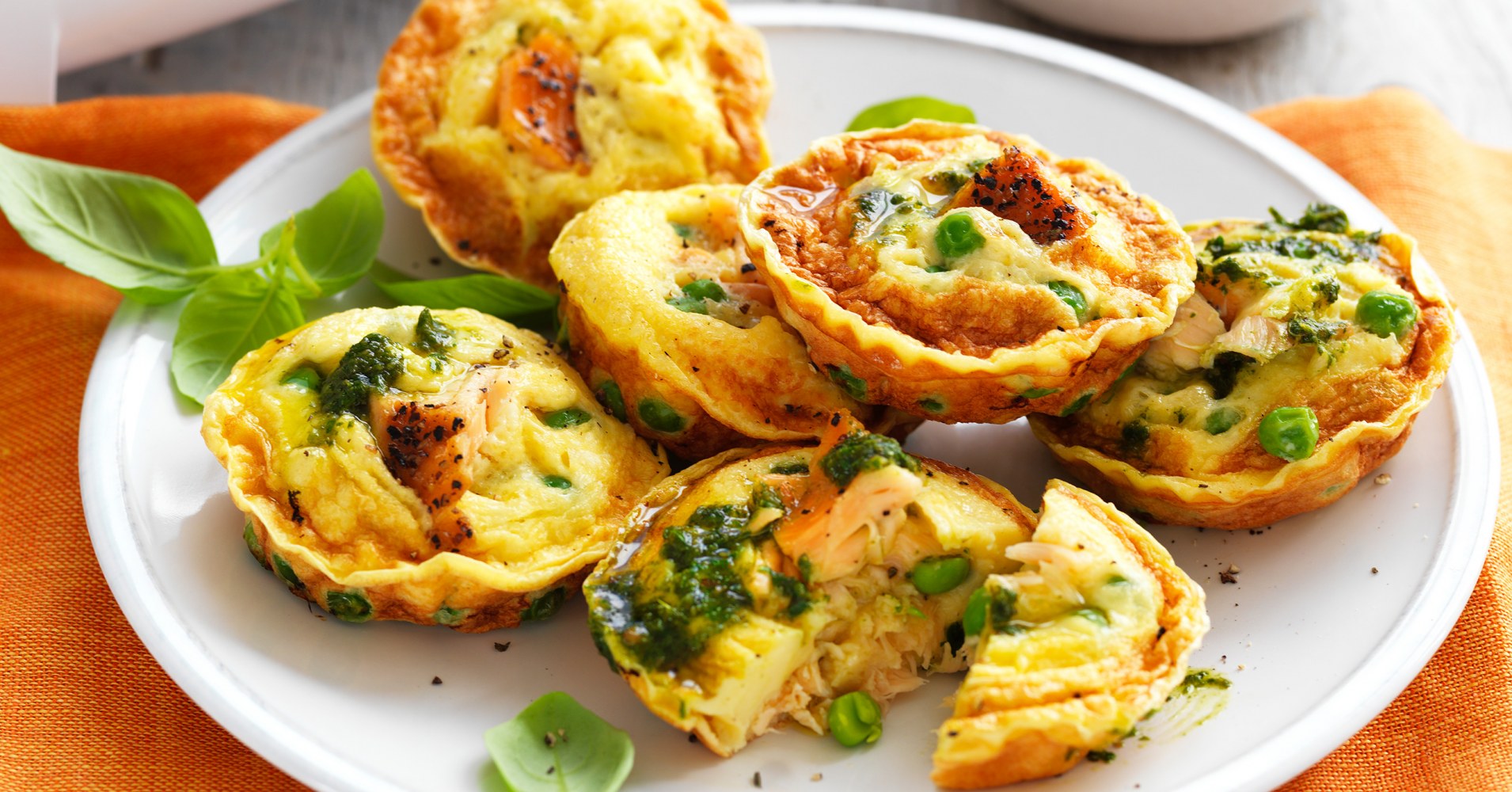 Pie Maker Salmon, Pea and Pesto Pies Recipe | myfoodbook